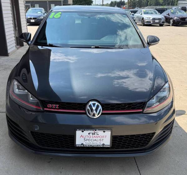 Volkswagen Golf GTI with VIN: 3VWY47AU0GM062732