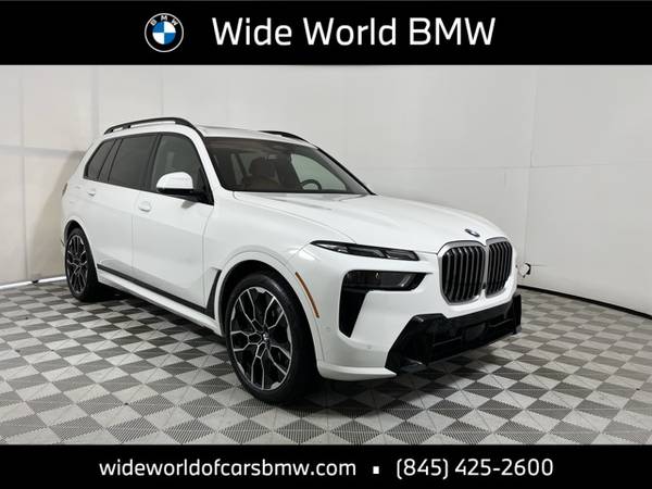 BMW X7 with VIN: 5UX23EM06P9N48581
