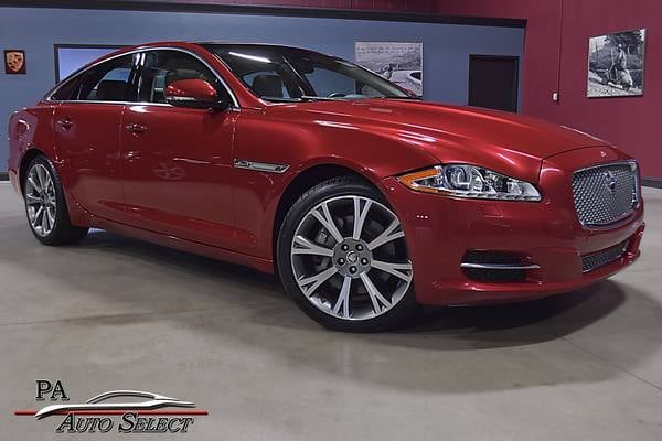 2013 Jaguar XJ Base