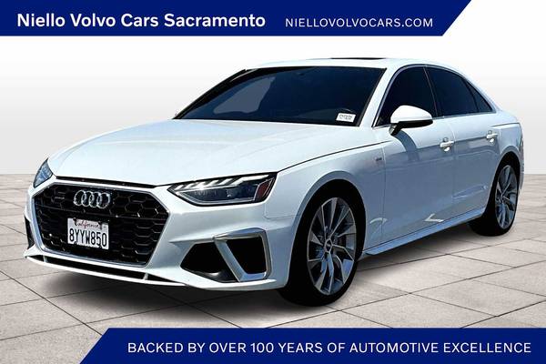 Audi A4 with VIN: WAUENAF4XLA050598