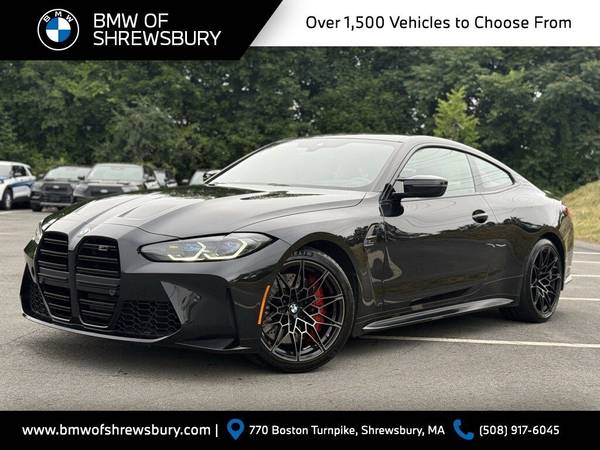 BMW M4 with VIN: WBS43AZ08NCH67484