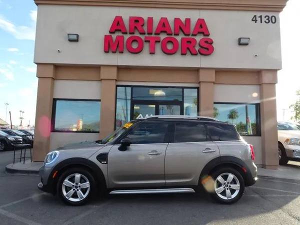 MINI Countryman with VIN: WMZYS7C37J3E08543