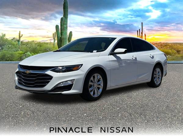 Chevrolet Malibu with VIN: 1G1ZD5ST8NF151455