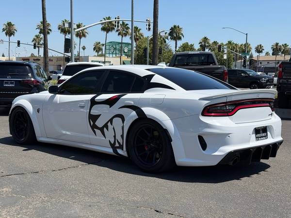 Dodge Charger with VIN: 2C3CDXL92MH543425