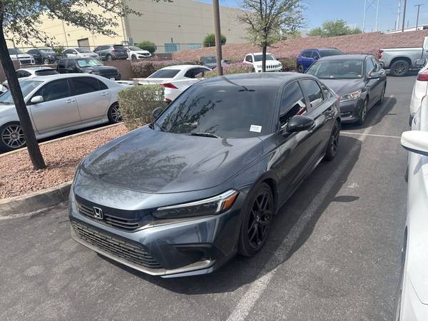 Honda Civic with VIN: 2HGFE2F57RH511287