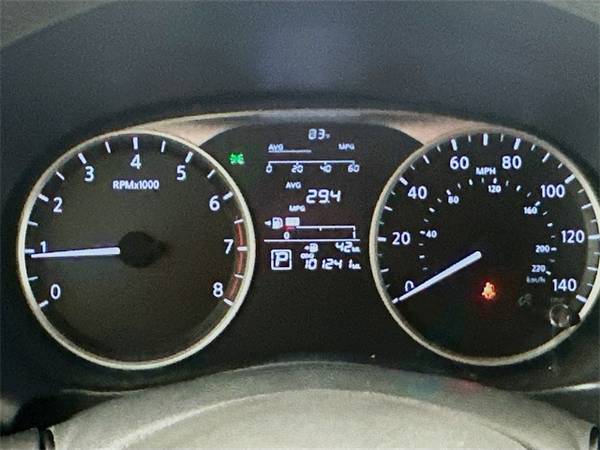 Nissan Kicks with VIN: 3N1CP5BV3ML515956