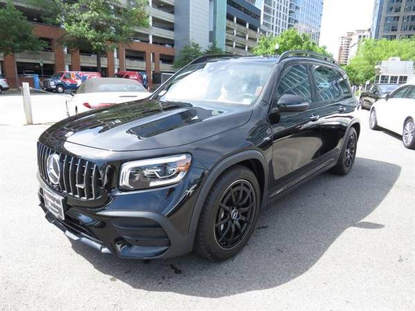 Mercedes-Benz GLB-Class with VIN: W1N4M5BB7NW245845