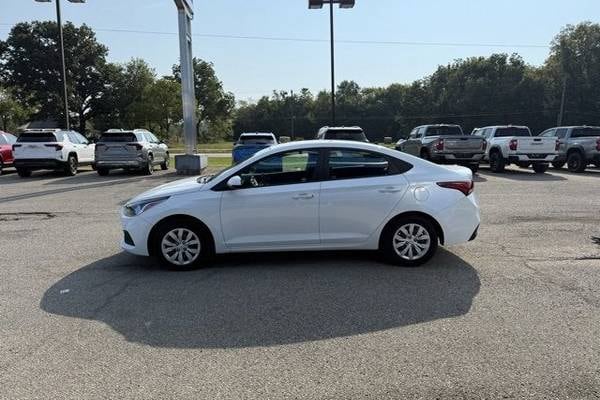 2021 Hyundai Accent SE