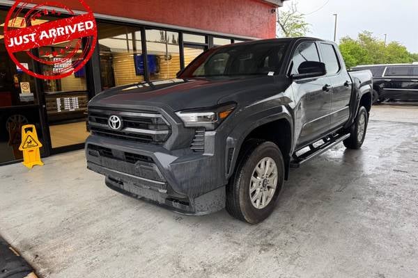 2024 Toyota Tacoma SR  Double Cab