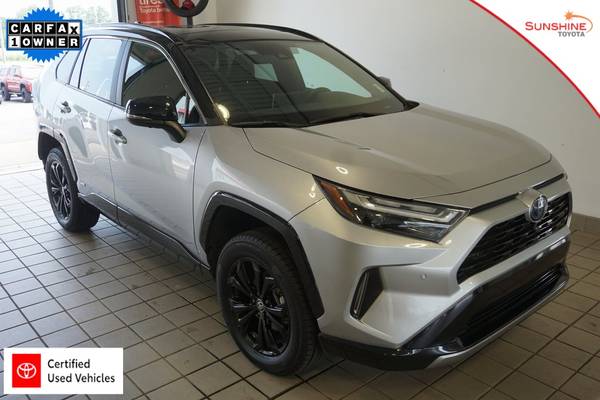 Toyota RAV4 Hybrid with VIN: 4T3E6RFV9NU092756