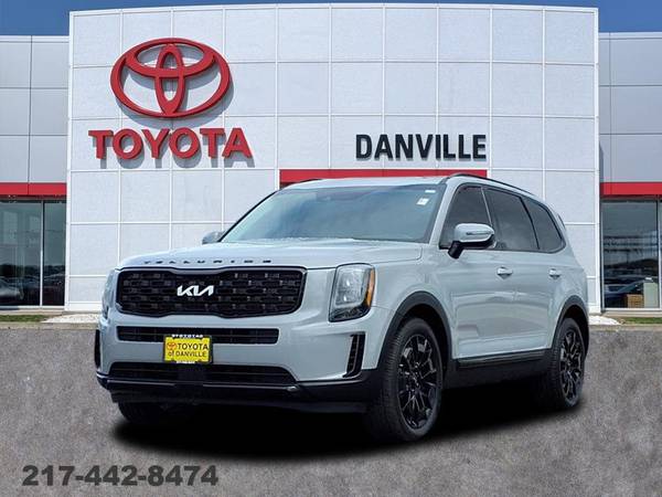 Kia Telluride with VIN: 5XYP3DHC0NG214239