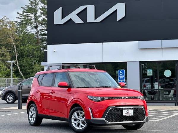 Kia Soul with VIN: KNDJ23AUXP7190277