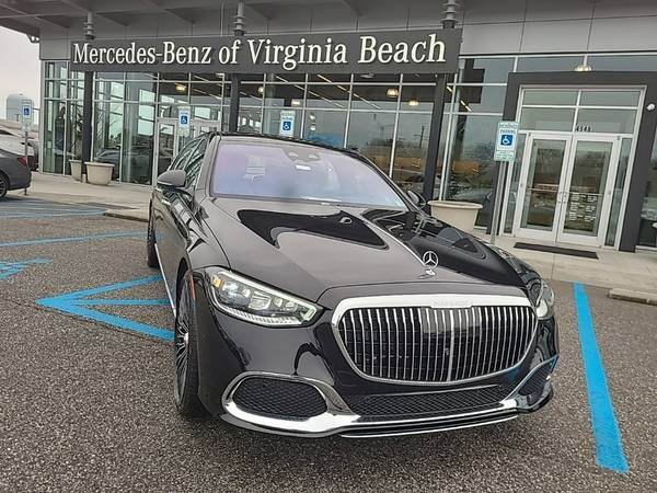 Mercedes-Benz Maybach with VIN: W1K6X7GB1RA294107