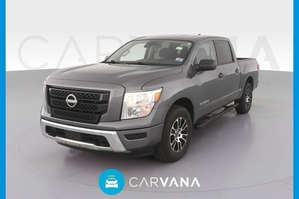 2023 Nissan Titan SV  Crew Cab