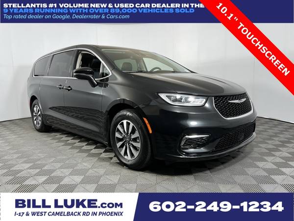Chrysler Pacifica with VIN: 2C4RC1L78PR519052