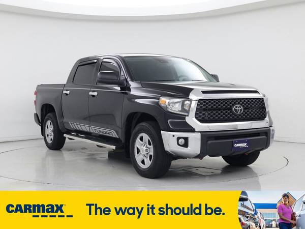 Toyota Tundra with VIN: 5TFEY5F18MX290805