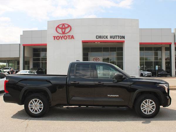 Toyota Tundra with VIN: 5TFLA5AA7NX009971