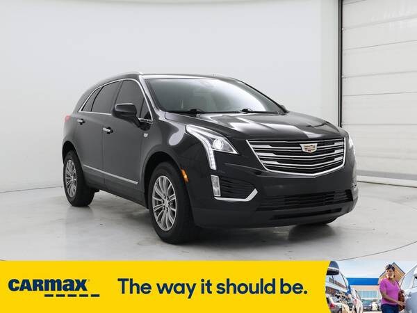 Cadillac XT5 with VIN: 1GYKNCRSXKZ246630