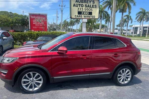 2016 Lincoln MKC Select