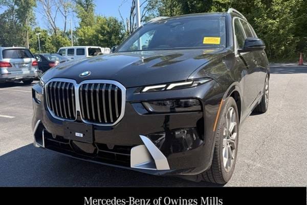 2025 BMW X7 xDrive40i