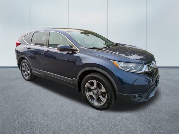 Honda CR-V with VIN: 7FARW2H89JE098237