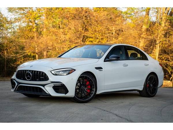 Mercedes-Benz C-Class with VIN: W1KAF8AB4RR215834
