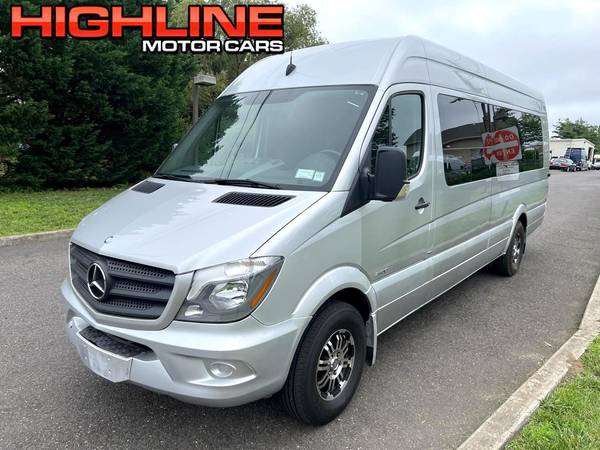 Mercedes-Benz Sprinter with VIN: WD3PE8CC3E5868552