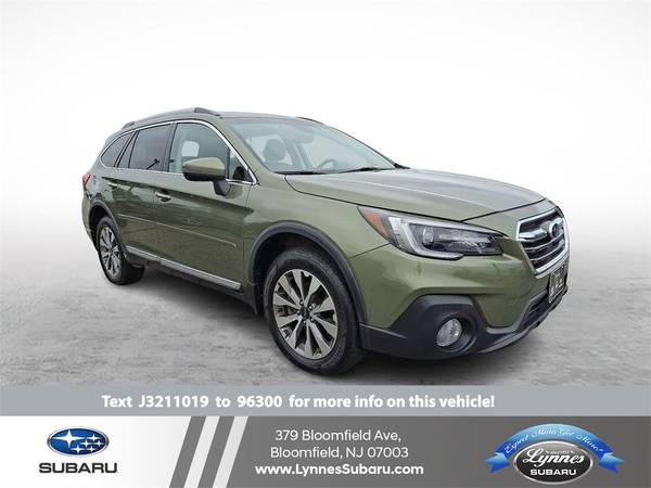 Subaru Outback with VIN: 4S4BSETC9J3211019