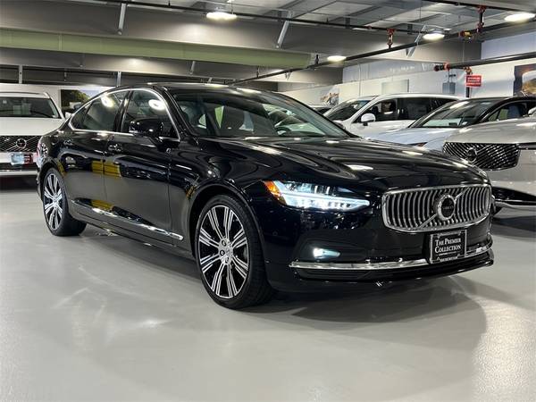 Volvo S90 with VIN: LVY062MAXPP323348