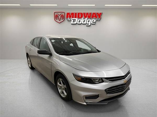 Chevrolet Malibu with VIN: 1G1ZB5ST5HF178509