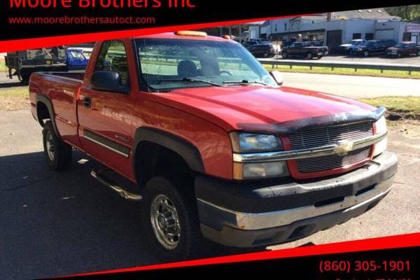 2003 Chevrolet Silverado 2500HD LS  Regular Cab