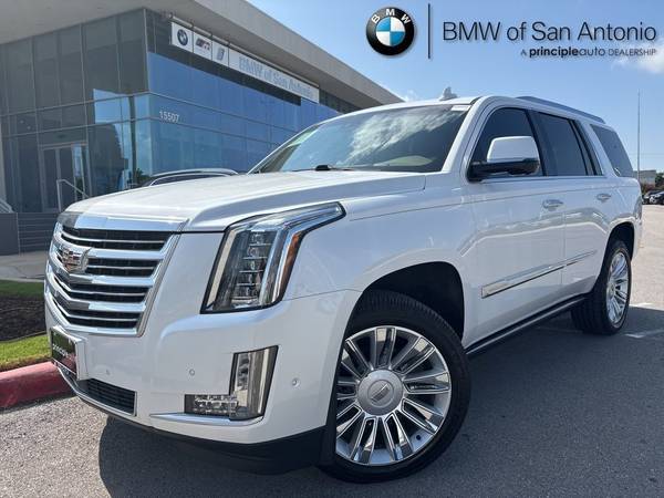 Cadillac Escalade with VIN: 1GYS4DKJ9JR300654