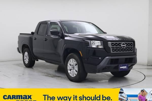 2023 Nissan Frontier SV  Crew Cab