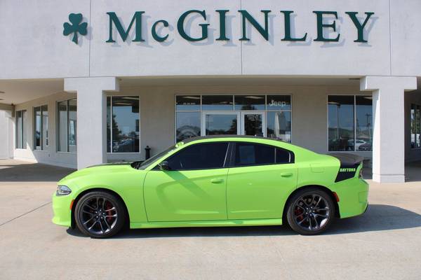 Dodge Charger with VIN: 2C3CDXCT1PH531878