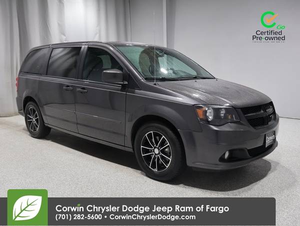 Dodge Grand Caravan with VIN: 2C4RDGCG5GR398402