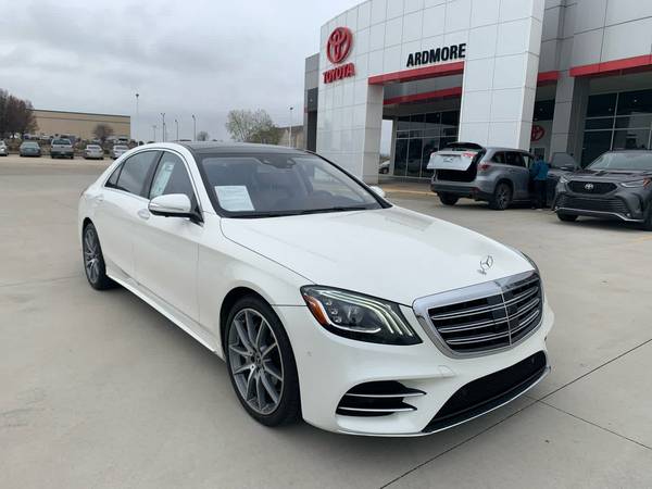Mercedes-Benz S-Class with VIN: WDDUG8GB8LA520888