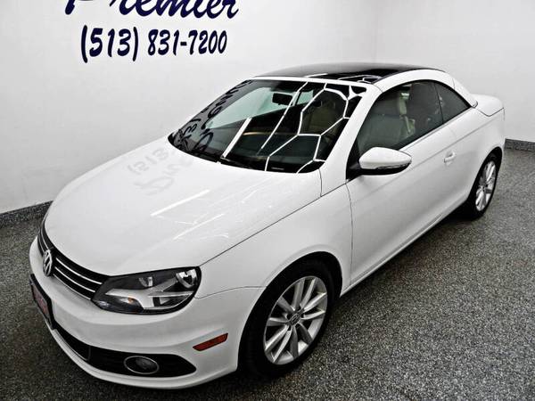 Volkswagen Eos with VIN: WVWBW8AH0FV000490