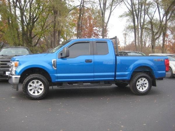 Ford F-250 Super Duty with VIN: 1FT7X2BN9MED50282