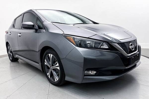 2022 Nissan LEAF SV Hatchback