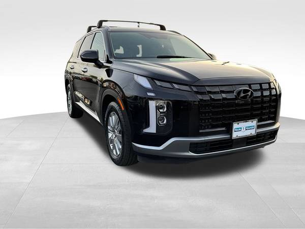 Hyundai Palisade with VIN: KM8R2DGE7PU499694