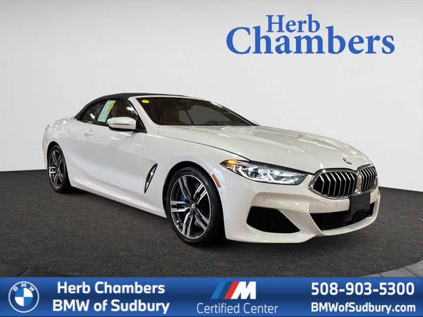 BMW 8 Series with VIN: WBADZ2C02NCK00654
