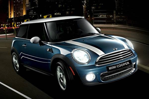 2013 MINI Cooper Base Hatchback