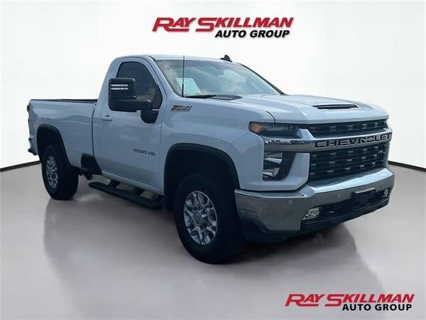 Chevrolet Silverado 2500HD with VIN: 1GC0YNE74NF352093