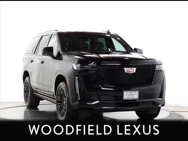 Cadillac Escalade with VIN: 1GYS4FKT6NR308875