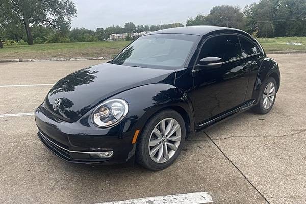 2013 Volkswagen Beetle 2.0L TDI Diesel Hatchback