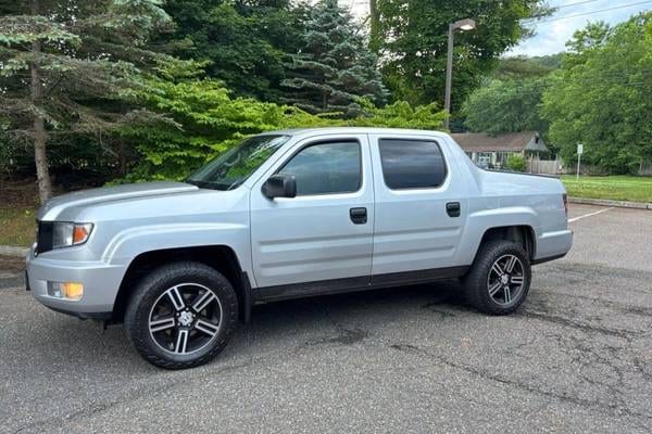 2014 Honda Ridgeline Sport  Crew Cab