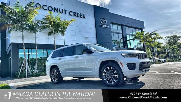Jeep Grand Cherokee L with VIN: 1C4RJKDG0M8182250