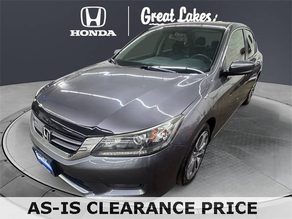 Honda Accord with VIN: 1HGCR2F57EA055081