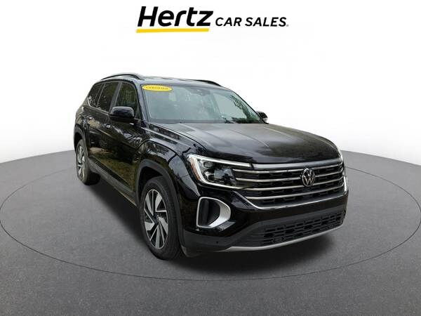 Volkswagen Atlas with VIN: 1V2HR2CA1RC565599