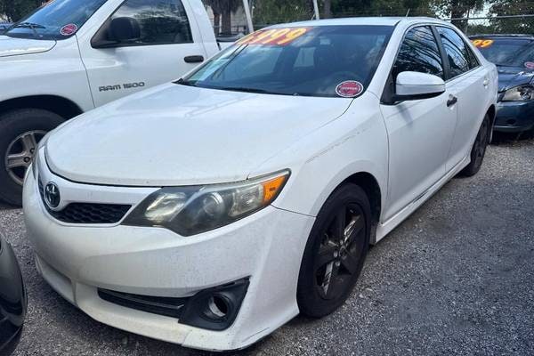 2013 Toyota Camry LE